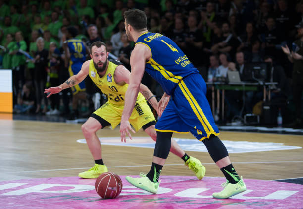 悉数触发 悉数触发